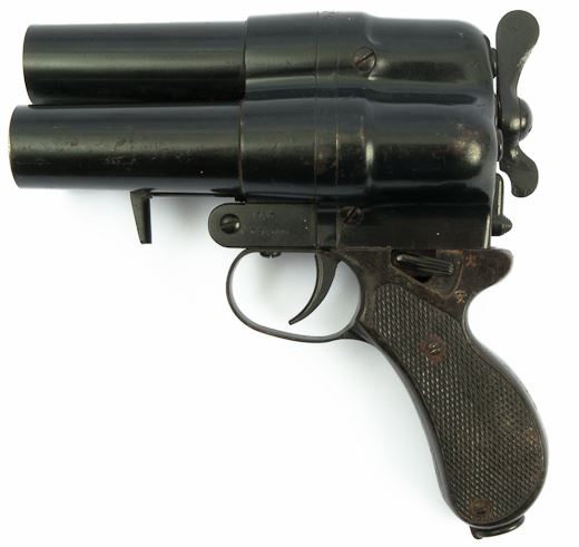 Pistolet type 90  trois canons
